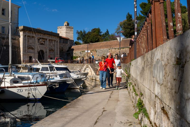 Fosa haven, stadswandeling in Zadar